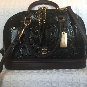 MOVING SALE! 🧳 COACH Black Patent Leather Sierra